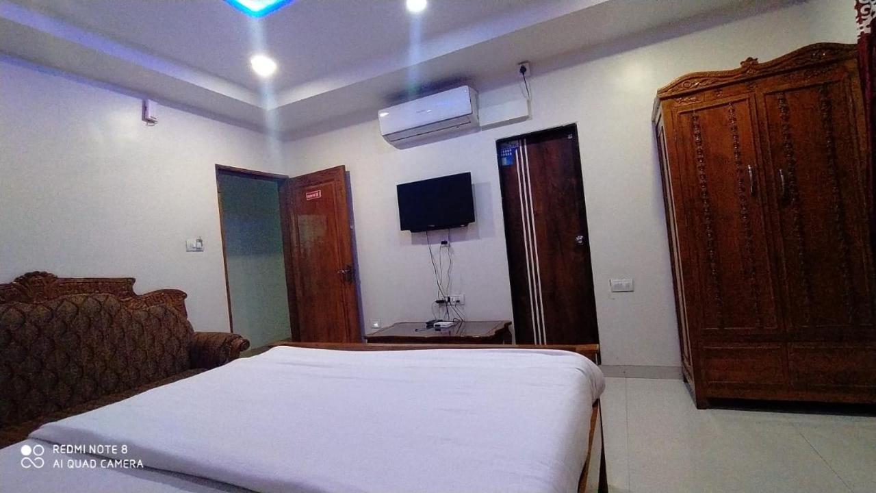 Hotel Shalimar Executive, Uran Islampur Peth  Eksteriør bilde