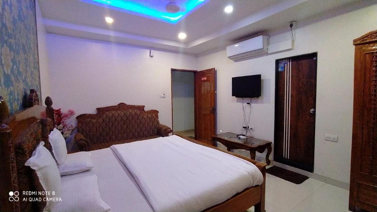Hotel Shalimar Executive, Uran Islampur Peth  Eksteriør bilde
