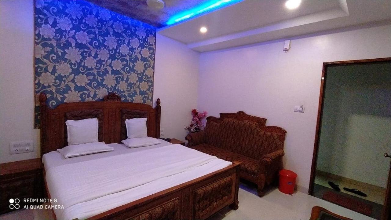 Hotel Shalimar Executive, Uran Islampur Peth  Eksteriør bilde